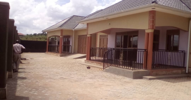 Joggo, Mukono KIWANGO, ,House,For Sale,1091