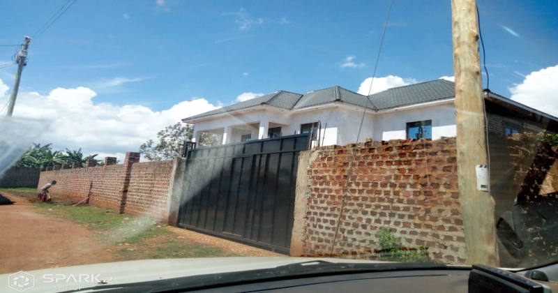 Kawuku, Wakiso Kawuku, ,House,For Sale,1,1105