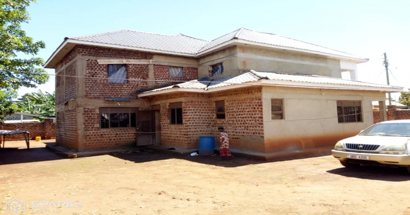 Kawuku, Wakiso Kawuku, ,House,For Sale,1,1105