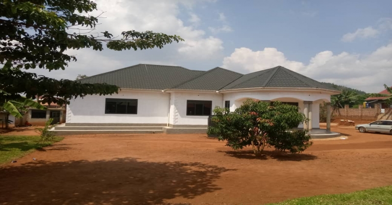 KAYUNGA, Wakiso Kayunga, ,House,For Sale,1106