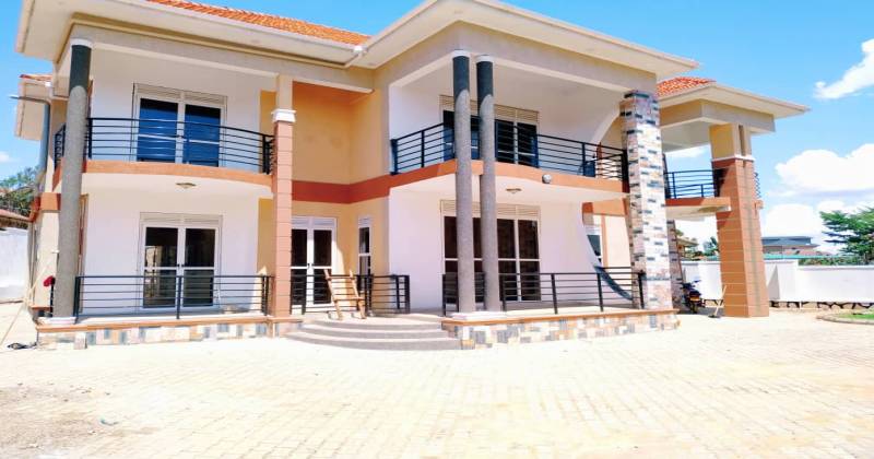 NAJEERA, NAJJERA, KAMPALA 256, ,House,For Sale,NAJEERA,1,1038