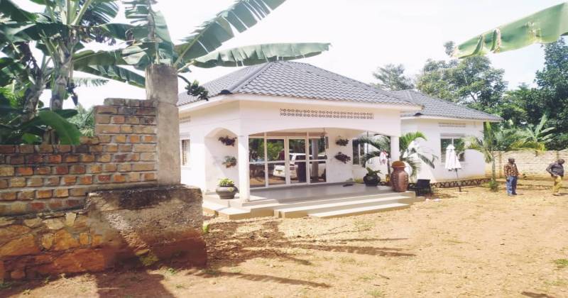 BUKERERE, BUKERERE, NAMUGONGO BUKERERE, ,House,For Sale,BUKERERE,1067