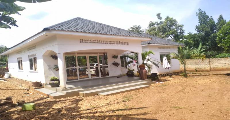 BUKERERE, BUKERERE, NAMUGONGO BUKERERE, ,House,For Sale,BUKERERE,1067