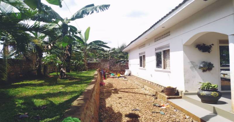 BUKERERE, BUKERERE, NAMUGONGO BUKERERE, ,House,For Sale,BUKERERE,1067