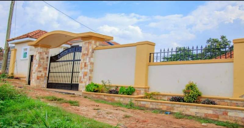 Kulambiro ring road, Kampala, Kampala Kulambiro, ,House,For Sale,Kulambiro ring road ,1077